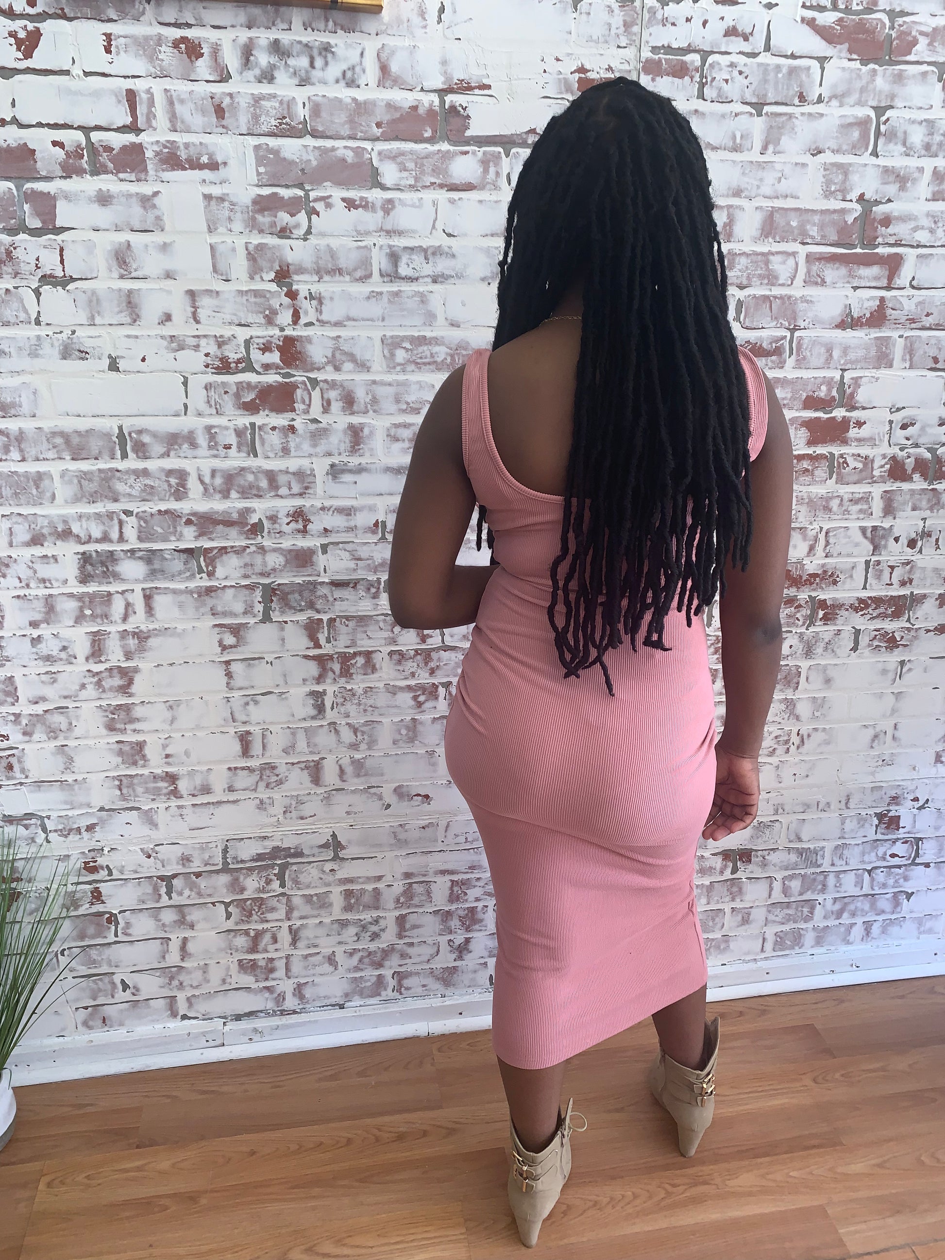 WOMEN'S BLUSH DRESS